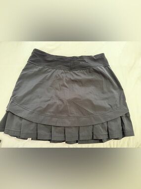 Ivivva Girls Black Athletic Pleated Skort